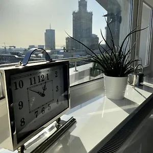  Apartment Leo